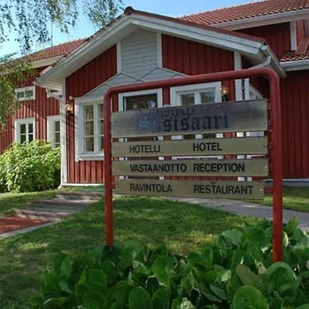 Kartanohotelli Saari Hotel 4*