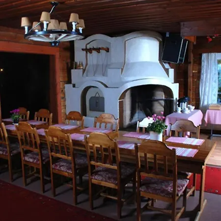 Hotel Kartanohotelli Saari 4*