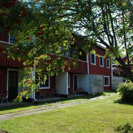 Kartanohotelli Saari Hotel Reisjärvi